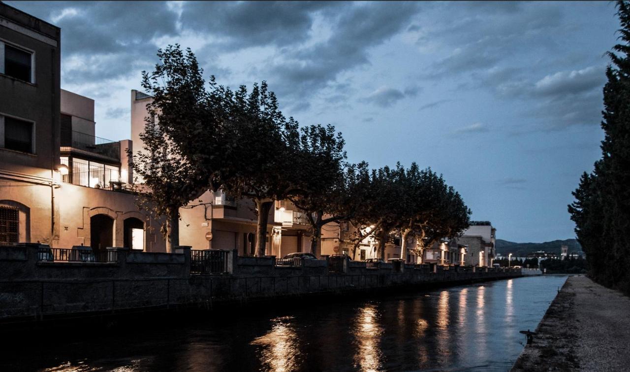 La Casa Del Canal Roquetes 외부 사진
